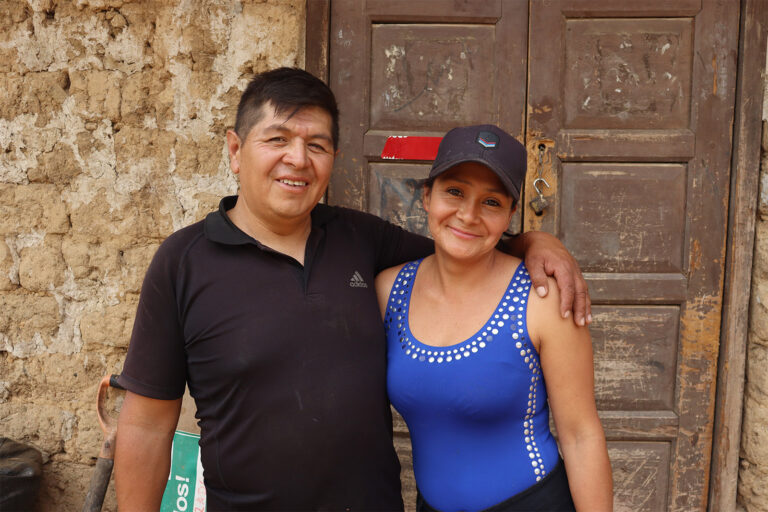 Juan y Nanci Peru Cafe